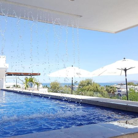 Hotel Catedral La Paz Exterior foto Rooftop pool at the Hotel